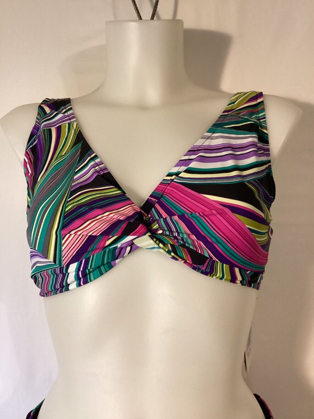 1456c NWT Bikini Bay Mura Crisscross Underwire Cup Size Top Multi Rainbow 38D